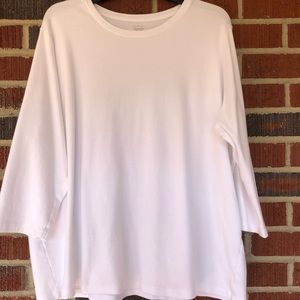 White 3/4 sleeve top